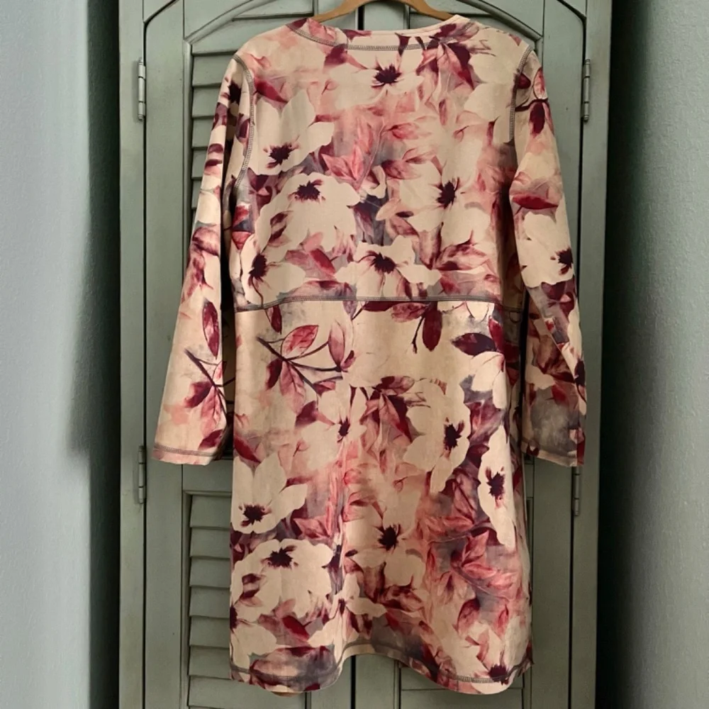 SOLITAIRE By Anthropologie Faux Suede Floral Cardigan Jacket - Picture 5 of 16